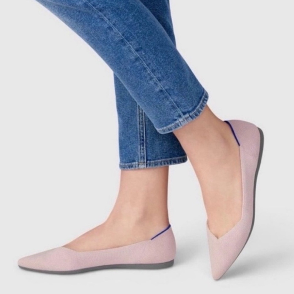 Brand new, Rothy’s “the point” in blush pink. Size 11.5